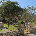 Elara Canicattini Bagni