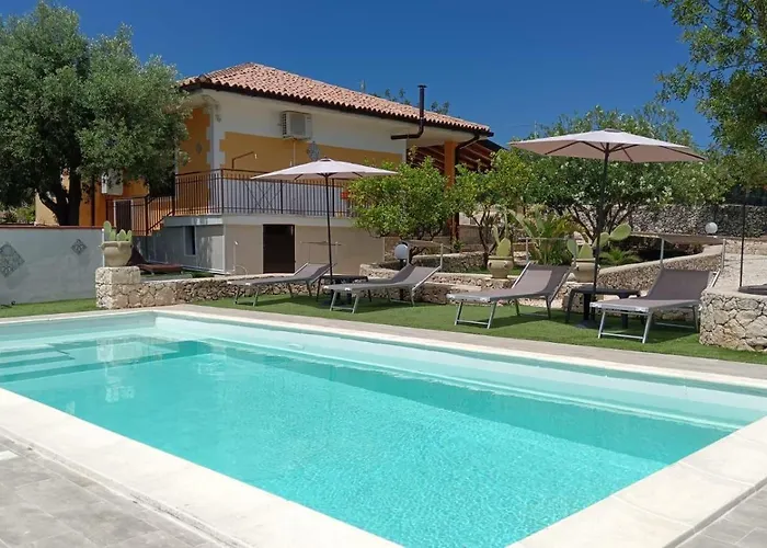 Elara Villa Canicattini Bagni